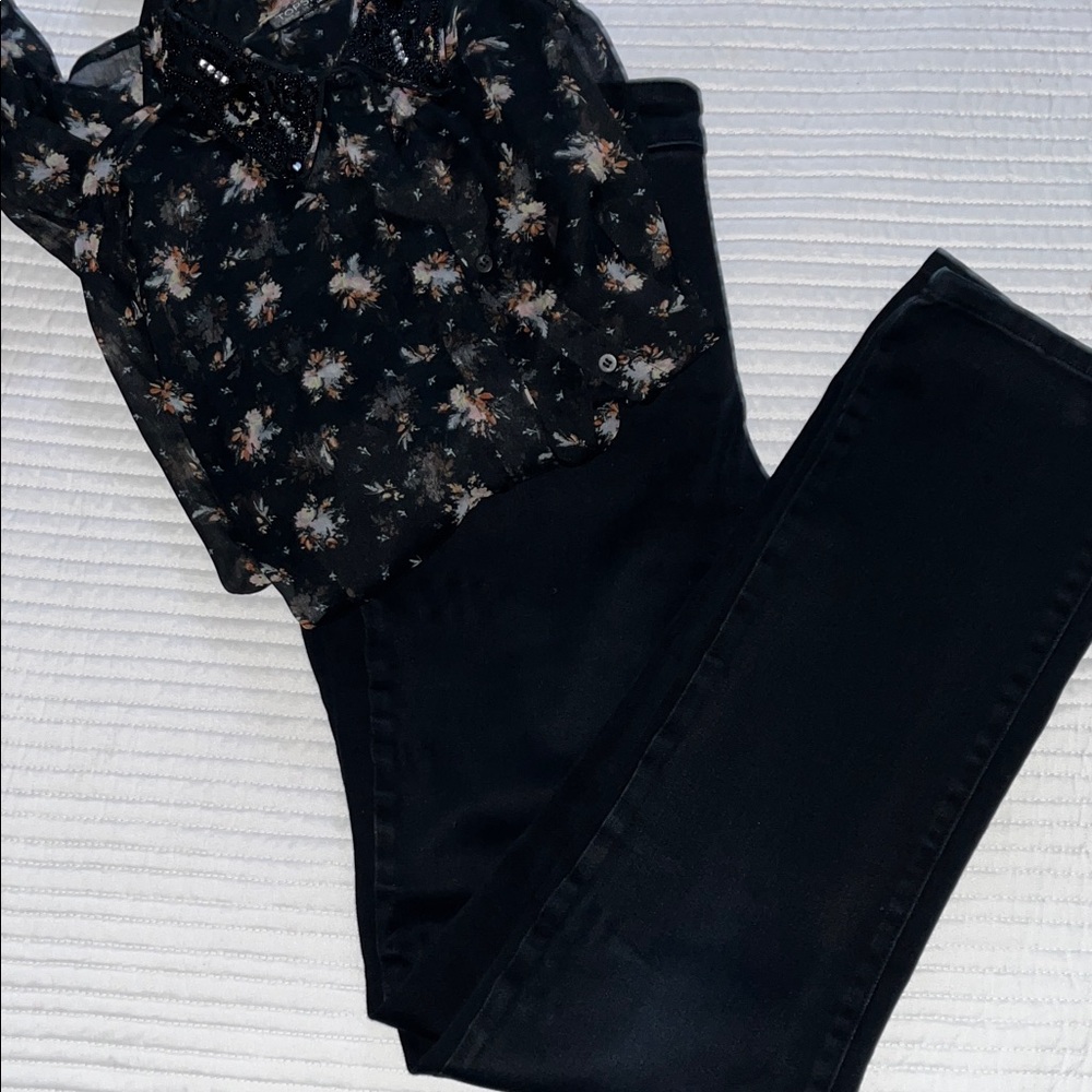 NYDJ Black Stretch Denim Straight Leg Jeans Five Pocket Mid Rise Lift Tuck VGUC
